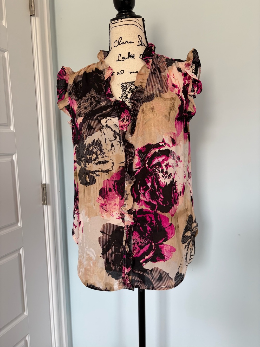 DKNY Floral Ruffle Cap Sleeve Blouse - Pink, Black, Tan